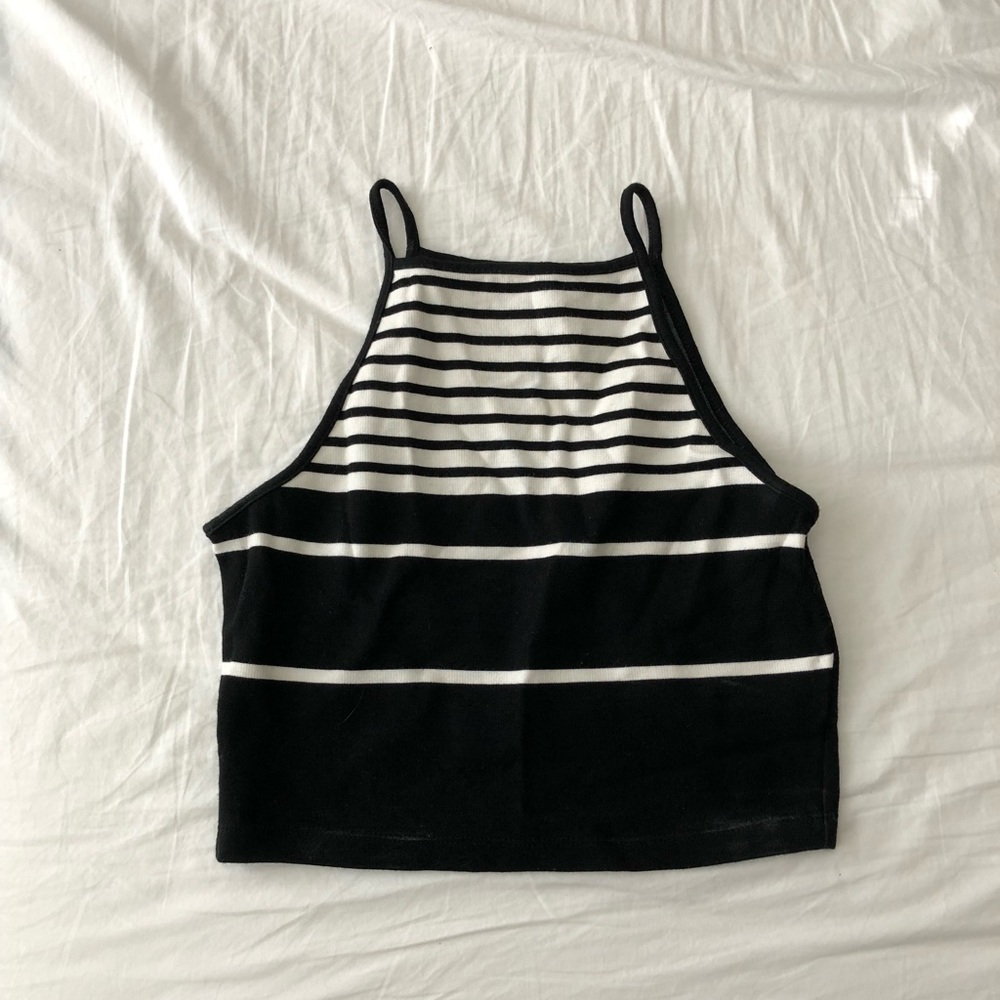 H&M small crop top